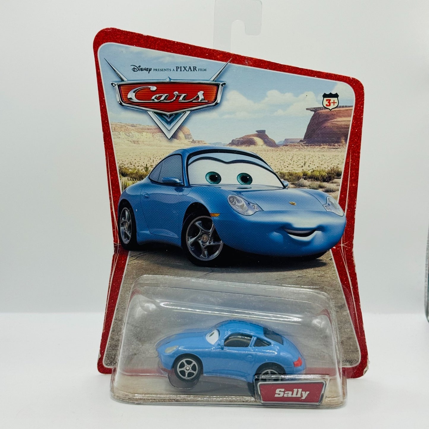 Disney Pixar Cars - SALLY CARRERA [Porsche 911] Desert Series 2006 -1:55 Diecast