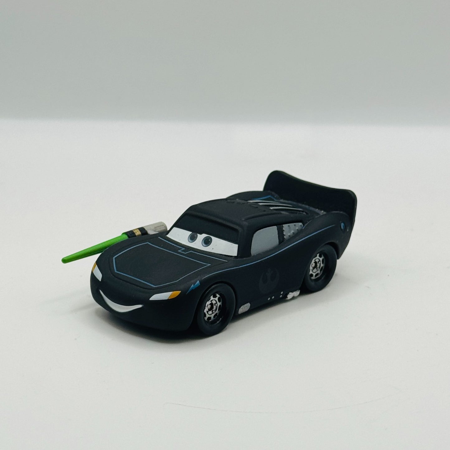 Disney Pixar Cars - STAR WARS MCQUEEN AS JEDI LUKE SKYWALKER - 1:55 Diecast