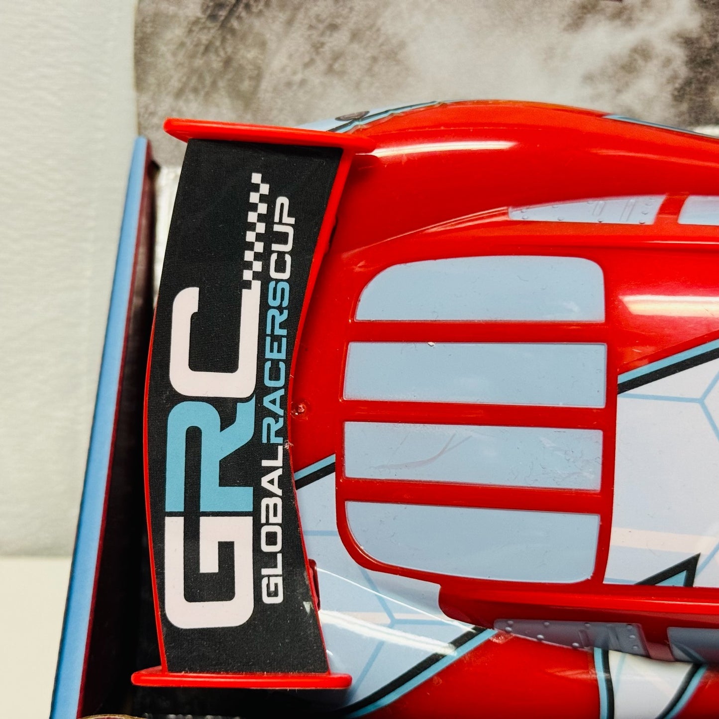 Disney Pixar Cars - GRC DRIFT & RACE LIGHTNING MCQUEEN 2024 - 1:24 Scale