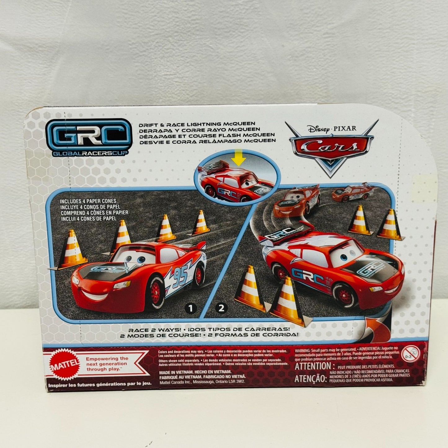 Disney Pixar Cars - GRC DRIFT & RACE LIGHTNING MCQUEEN 2024 - 1:24 Scale