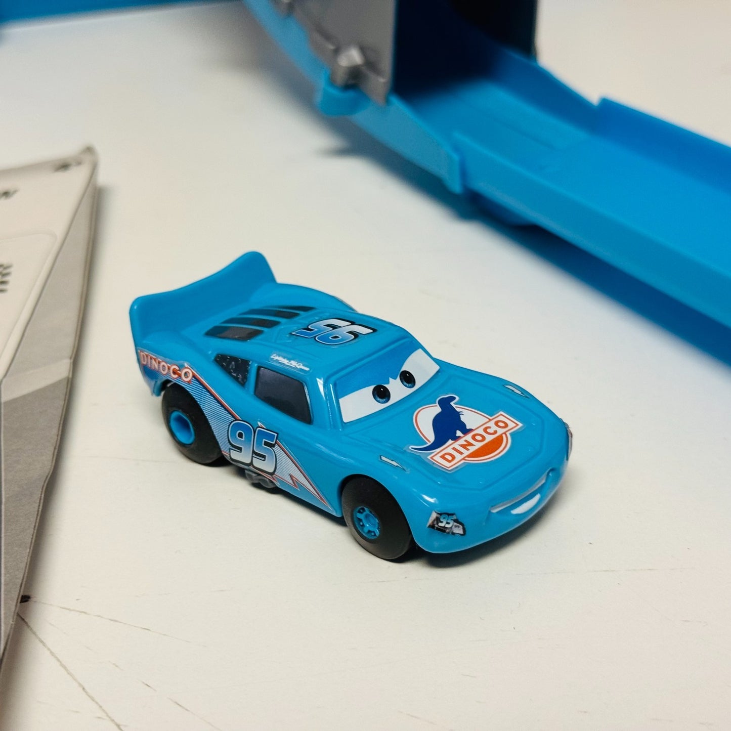 Disney Pixar Cars - STUNT RACERS DINOCO STUNT SHOW STUNT SET 2013 - 1:55 Scale