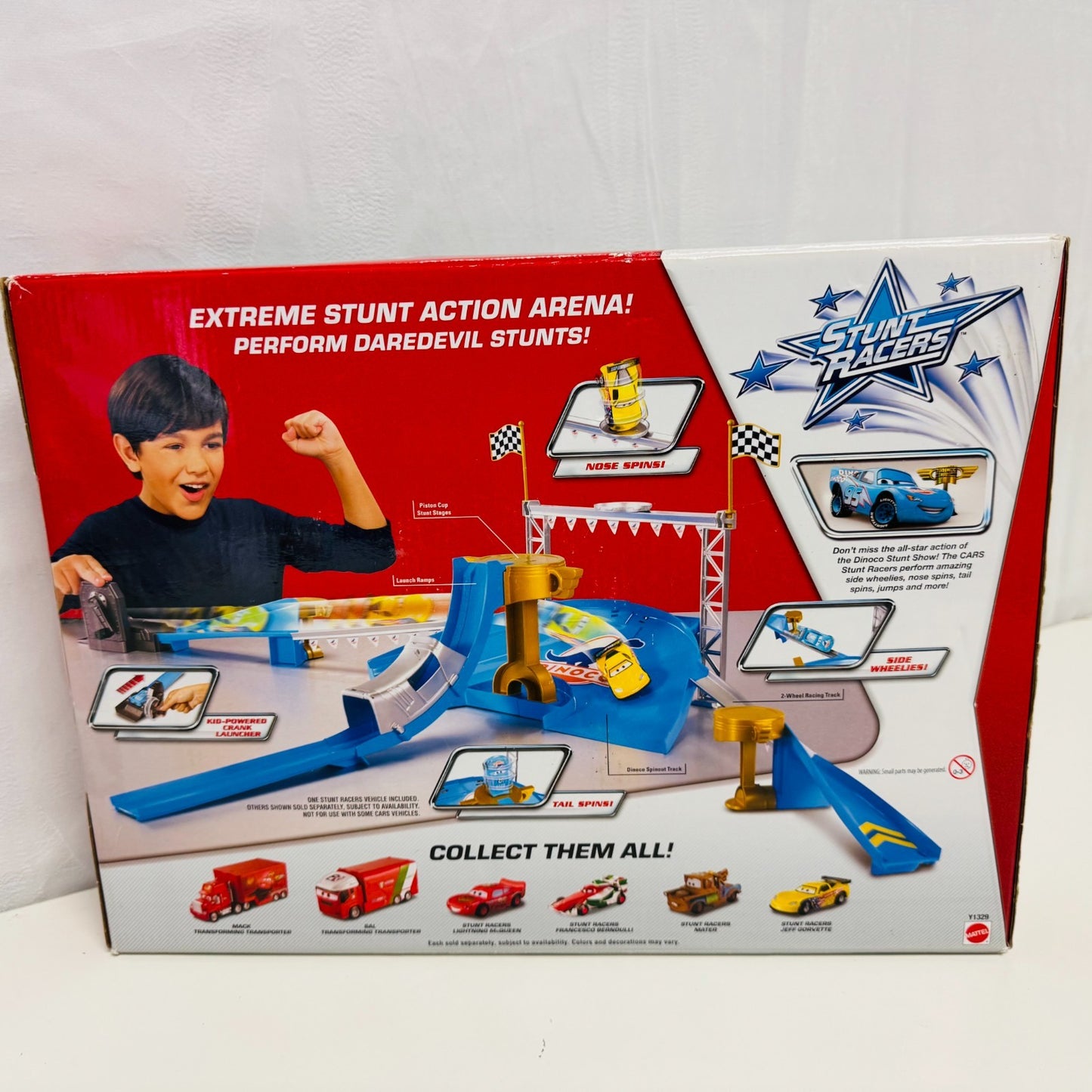 Disney Pixar Cars - STUNT RACERS DINOCO STUNT SHOW STUNT SET 2013 - 1:55 Scale