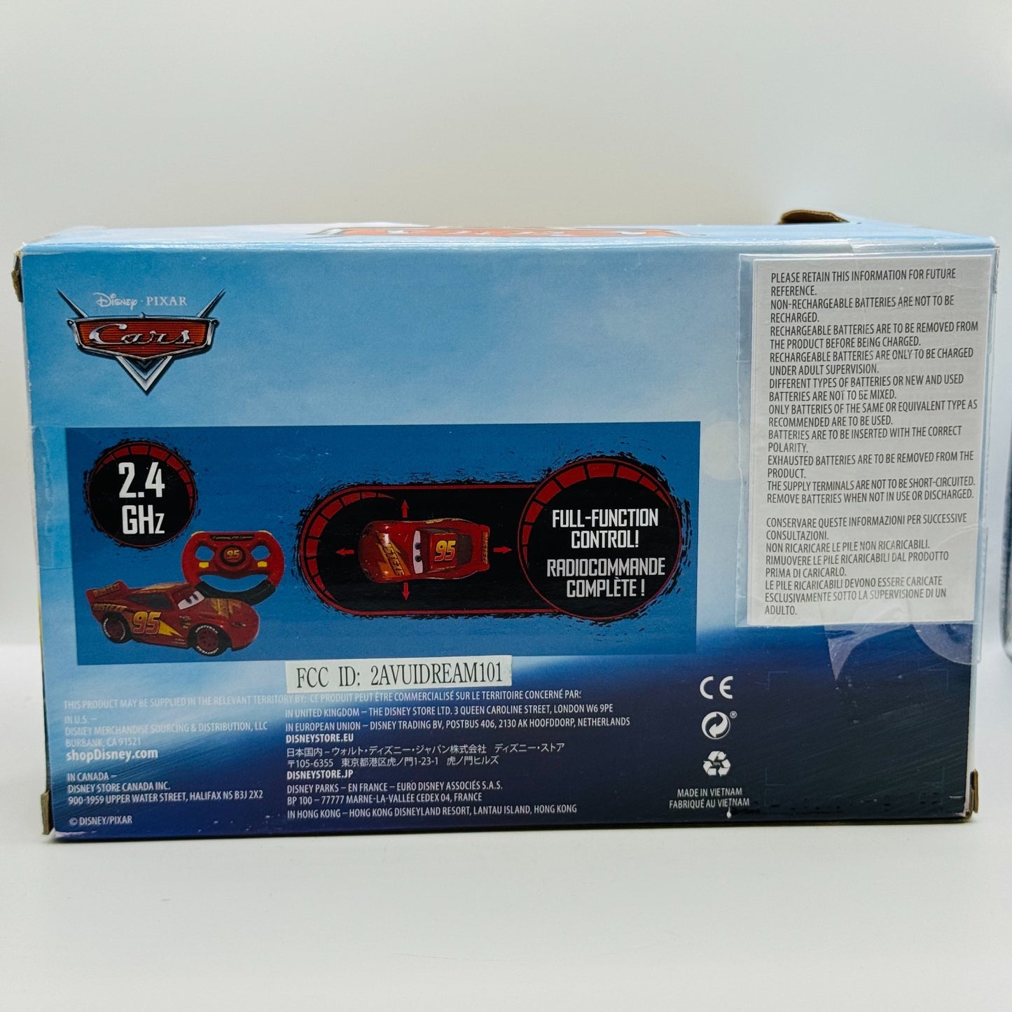 Disney Pixar Cars - CARS 3 LIGHTNING MCQUEEN 6" RC REMOTE CONTROL - Disney Store