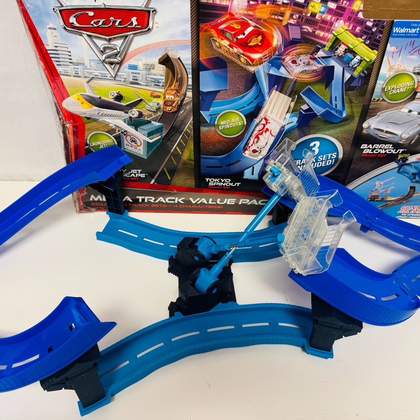 Disney Pixar Cars - MEGA TRACK VALUE PACK TOKYO SPINOUT *Incomplete* -1:55 Scale