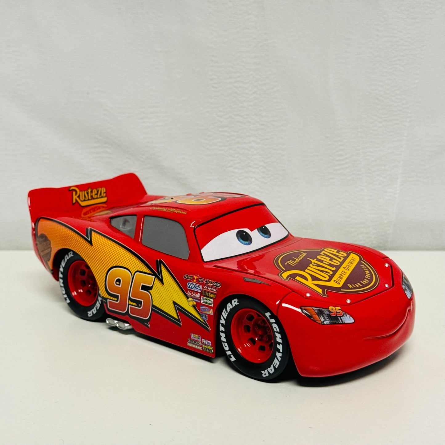 Disney Pixar Cars - JADA CARS 1 LIGHTNING MCQUEEN - 1:24 Diecast