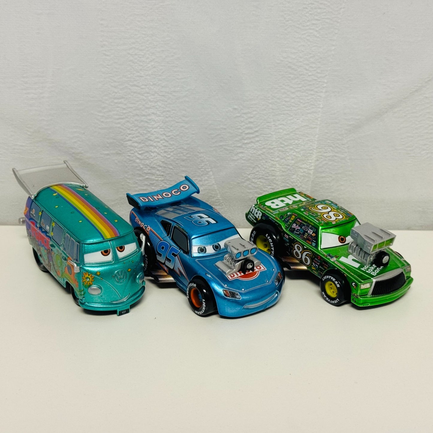 Disney Pixar Cars - COMPLETE DELUXE HOT ROD HOT RODIN' Disney Store 1:43 Diecast