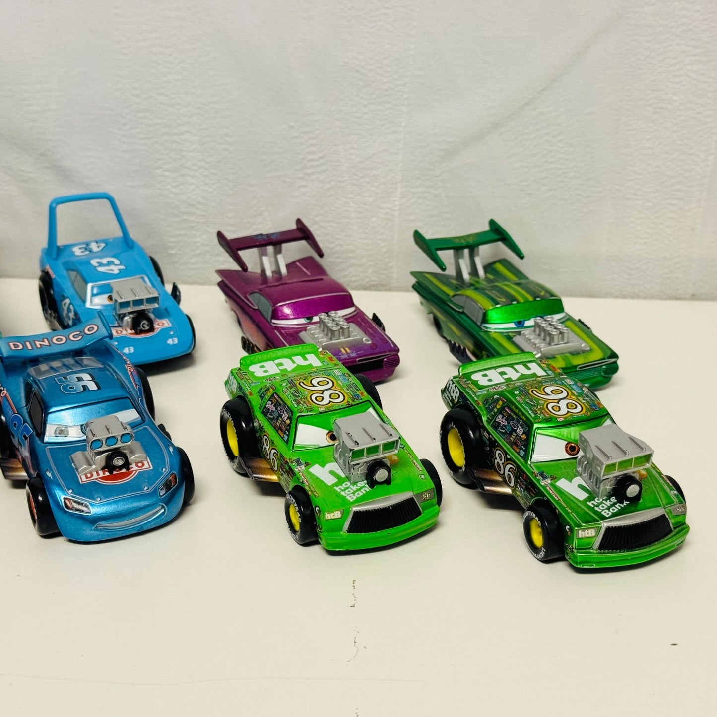 Disney Pixar Cars - COMPLETE DELUXE HOT ROD HOT RODIN' Disney Store 1:43 Diecast