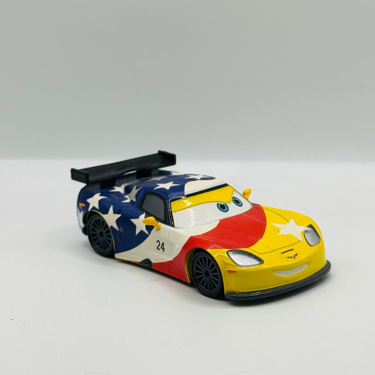 Disney Pixar Cars -  USA FLAG JEFF GORVETTE *CHASER* Disney Store - 1:43 Diecast