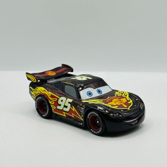 Disney Pixar Cars - NEON MCQUEEN *CHASER* Disney Store - 1:43 Diecast