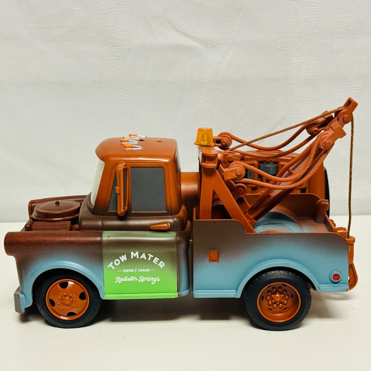 Disney Pixar Cars - AIR HOGS THE REAL MATER INTERACTIVE RC Cars 2 - 1:18 Scale