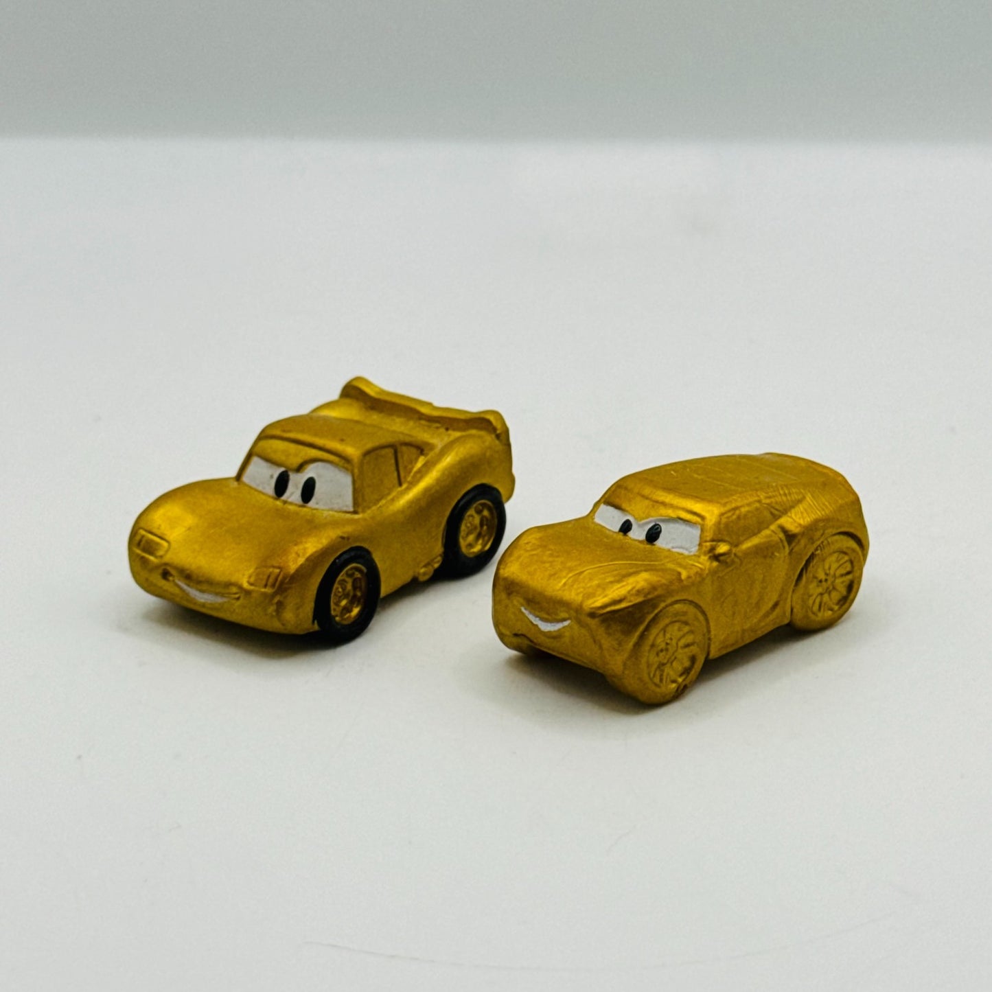 Disney Pixar Cars - OOSHIES PENCIL TOPPERS GOLD MCQUEEN & CRUZ RAMIREZ *RARE*