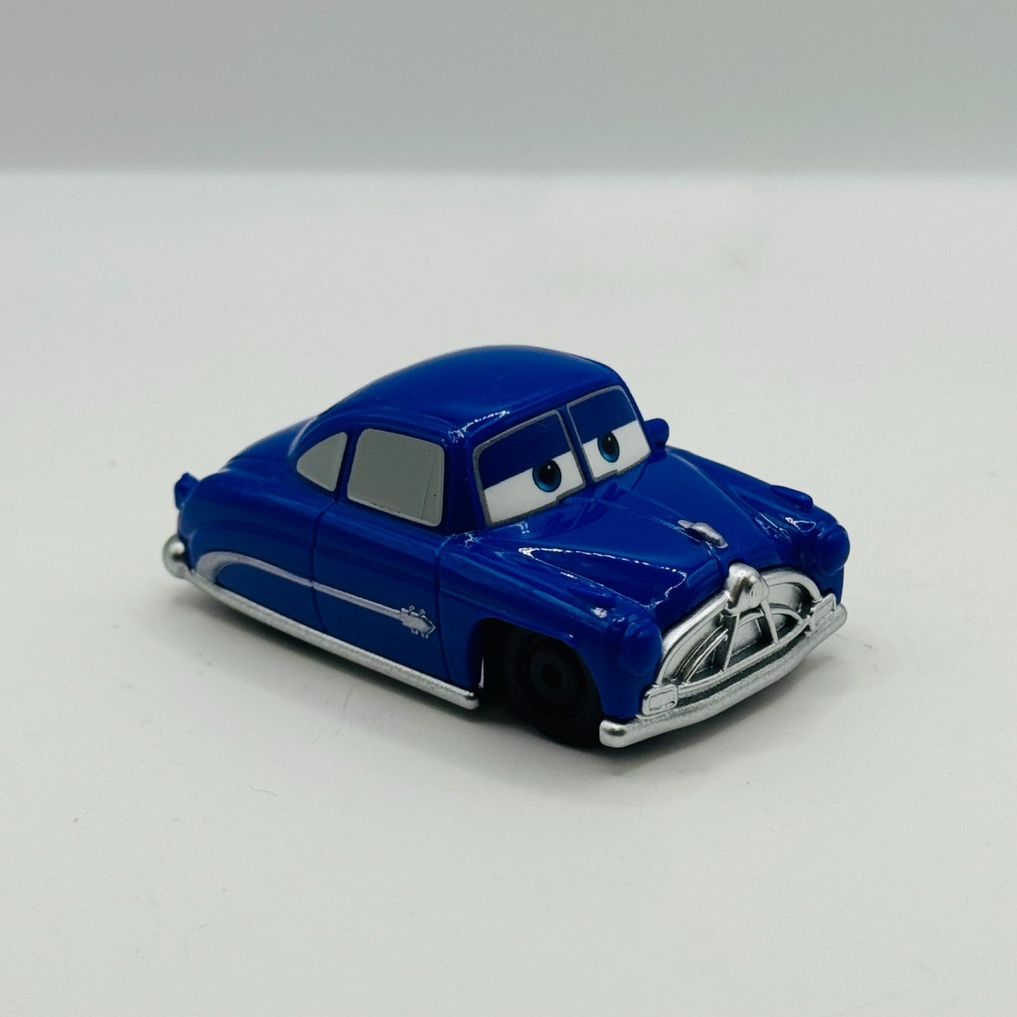 Disney Pixar Cars - 2026 COMPLETE HERITAGE COLLECTION SHERIFF, CRUZ, KING, MATER