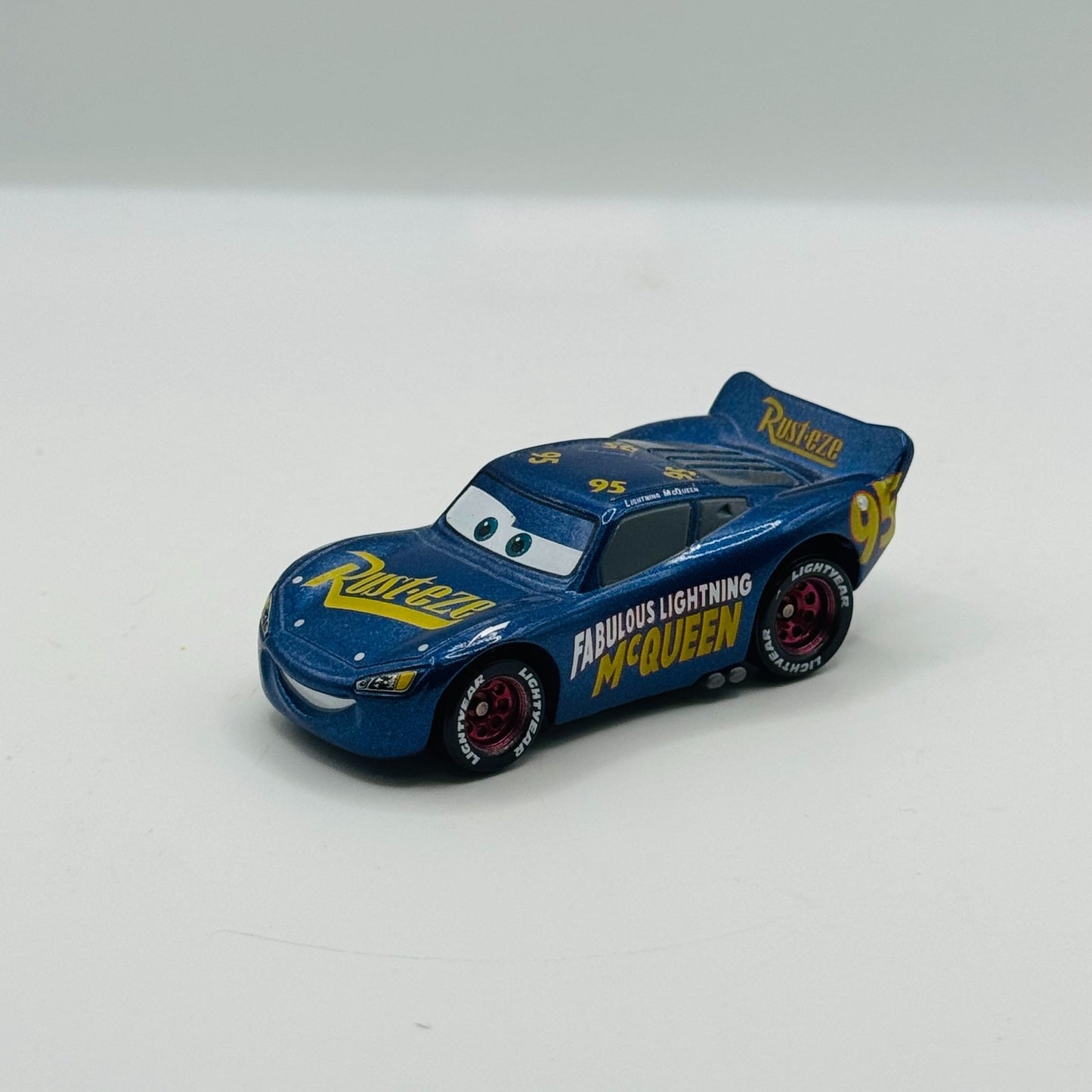 Disney Pixar Cars Tomica MCQUEEN DAY COLLECTION 2019 SHREDDED WRAP 1:64 Diecast
