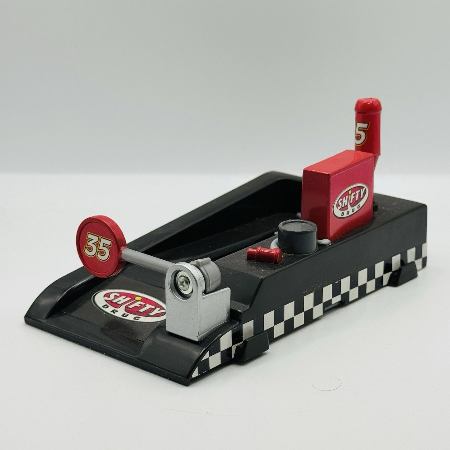 Disney Pixar Cars PIT RACE-OFF LAUNCHER SHIFTY DRUG KEVIN RACINGTIRE 1:55Diecast