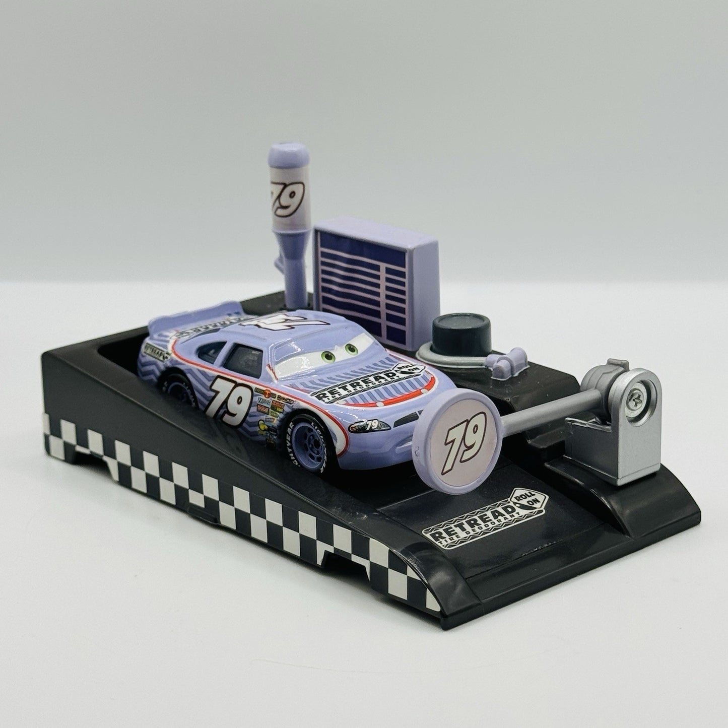Disney Pixar Cars - PIT RACE-OFF LAUNCHER RETREAD HAUL INNGAS - 1:55 Diecast