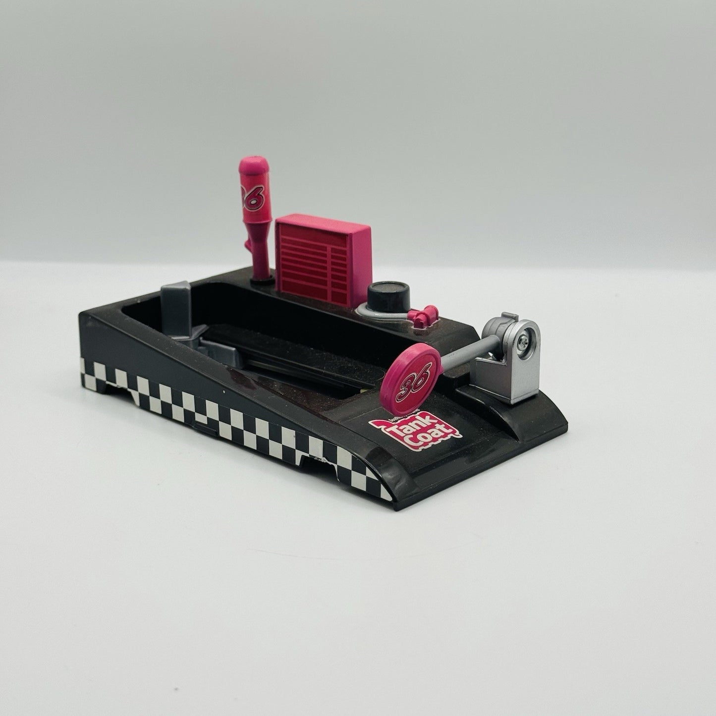 Disney Pixar Cars PIT RACE-OFF LAUNCHER TANK COAT EUGENE CARBURESKI 1:55 Diecast