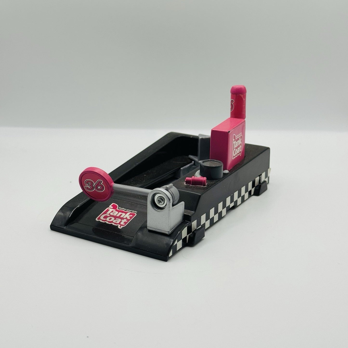 Disney Pixar Cars PIT RACE-OFF LAUNCHER TANK COAT EUGENE CARBURESKI 1:55 Diecast
