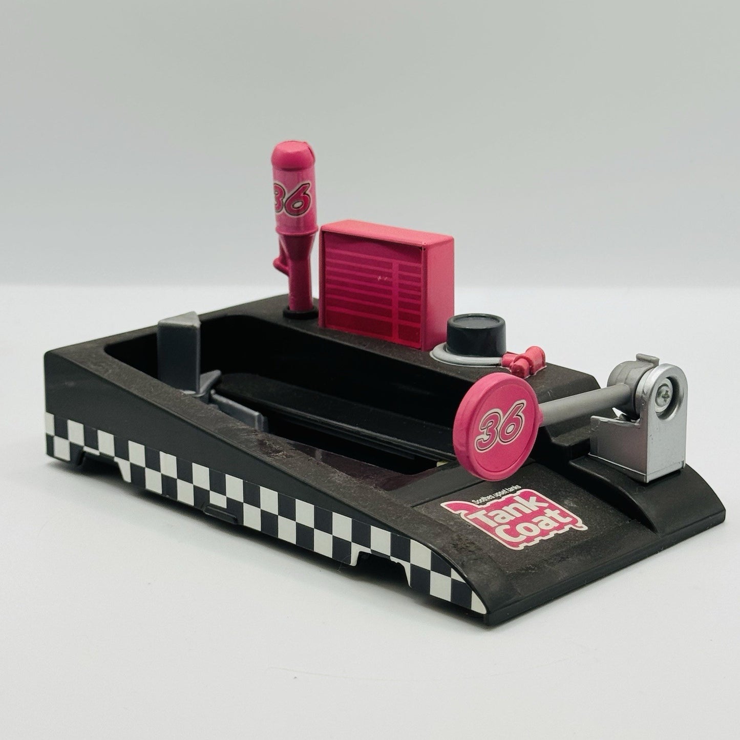 Disney Pixar Cars PIT RACE-OFF LAUNCHER TANK COAT EUGENE CARBURESKI 1:55 Diecast