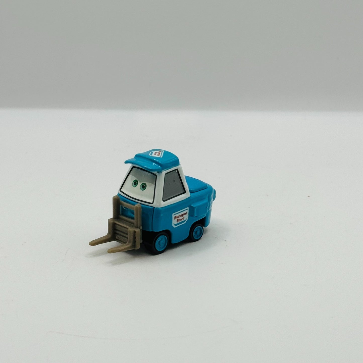 Disney Pixar Cars - BUMPER SAVE WIDE PITTY *HAULER EXCLUSIVE* 2010- 1:55 Diecast