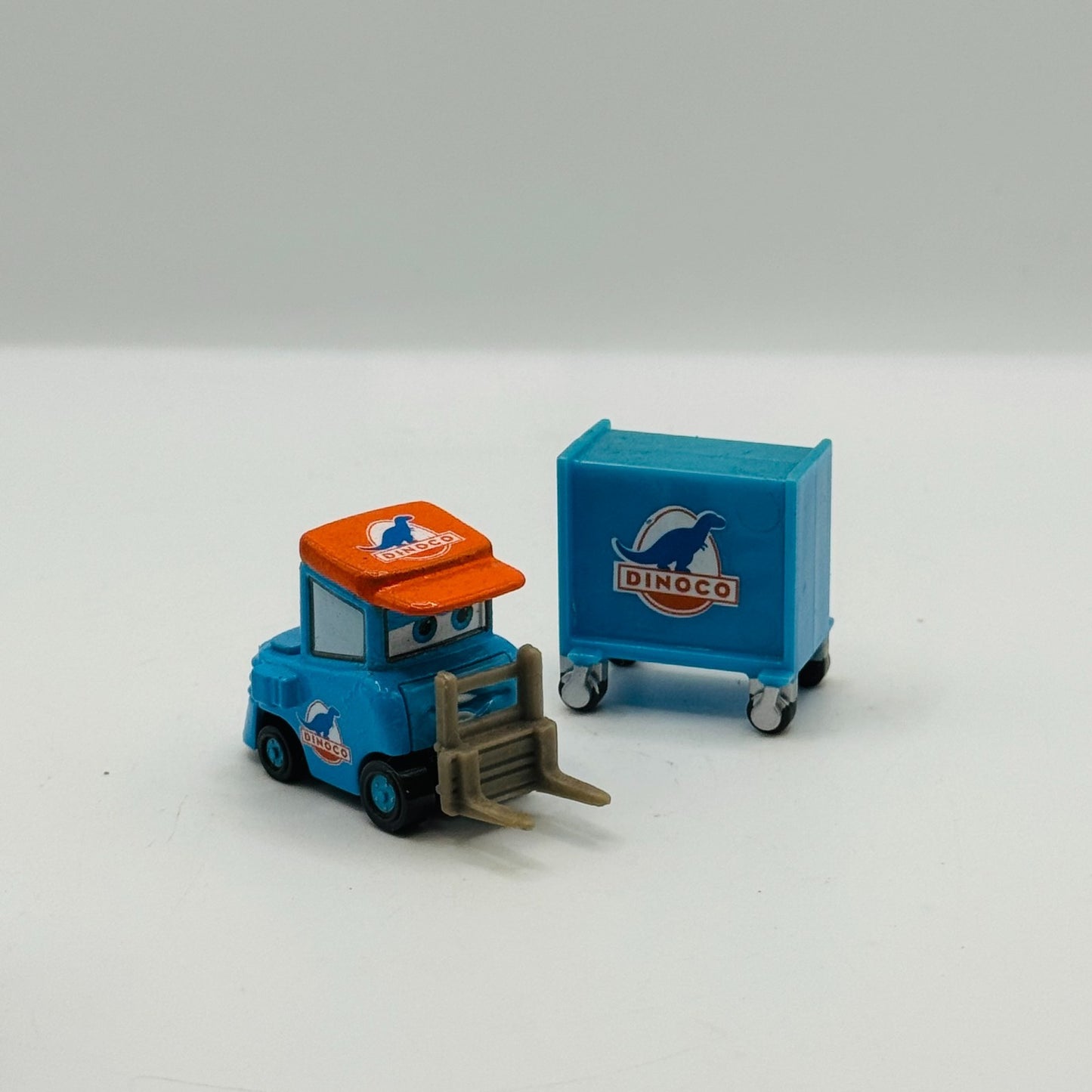 Disney Pixar Cars - TEAM DINOCO CREW CHIEF ROGER & PITTYS *Bubbling*1:55 Diecast
