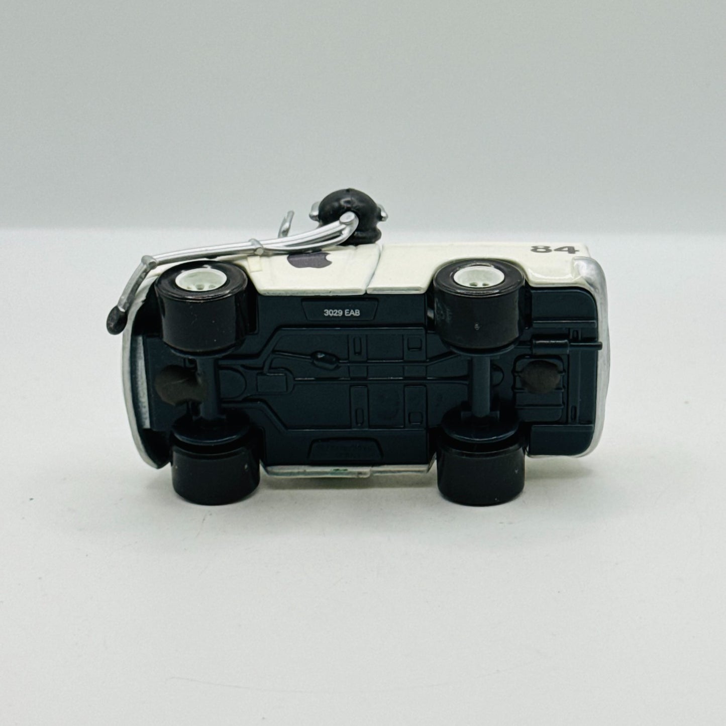 Disney Pixar Cars - APPLE CREW CHIEF *CUSTOM* - 1:55 Diecast