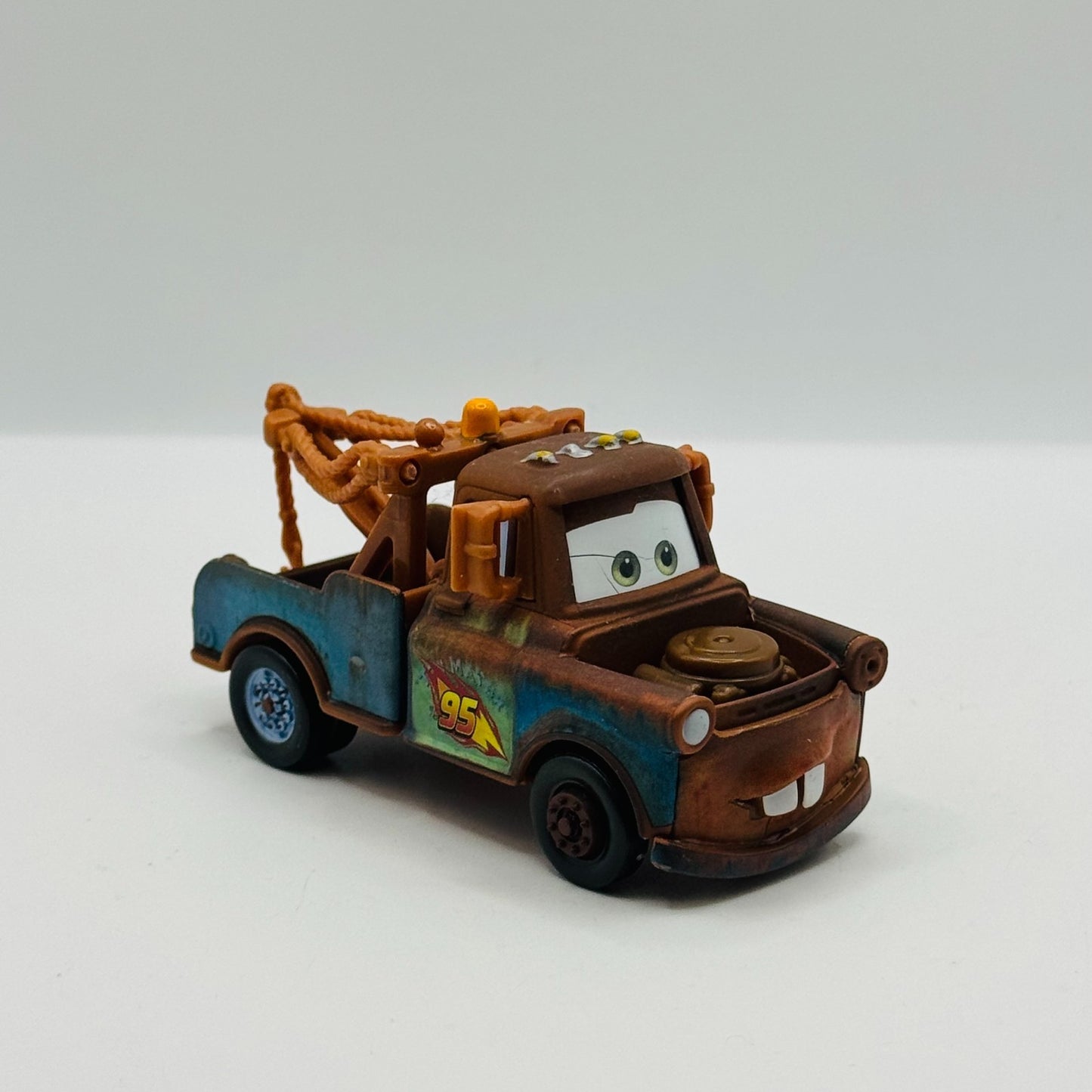 Disney Pixar Cars - RACE TEAM MATER Cars 2 - 1:55 Diecast