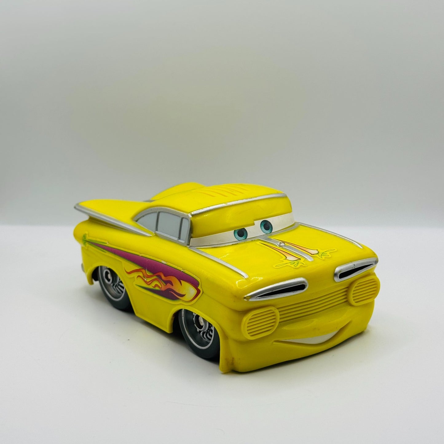 Disney Pixar Cars - SHAKE N GO YELLOW RAMONE *WORKING* - Fisher Price 2007