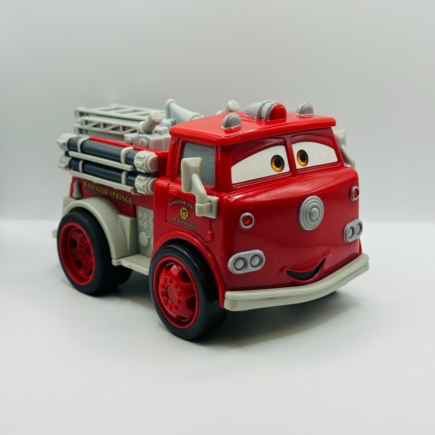 Disney Pixar Cars - SHAKE N GO RED FIRETRUCK *WORKING* - Fisher Price 2007