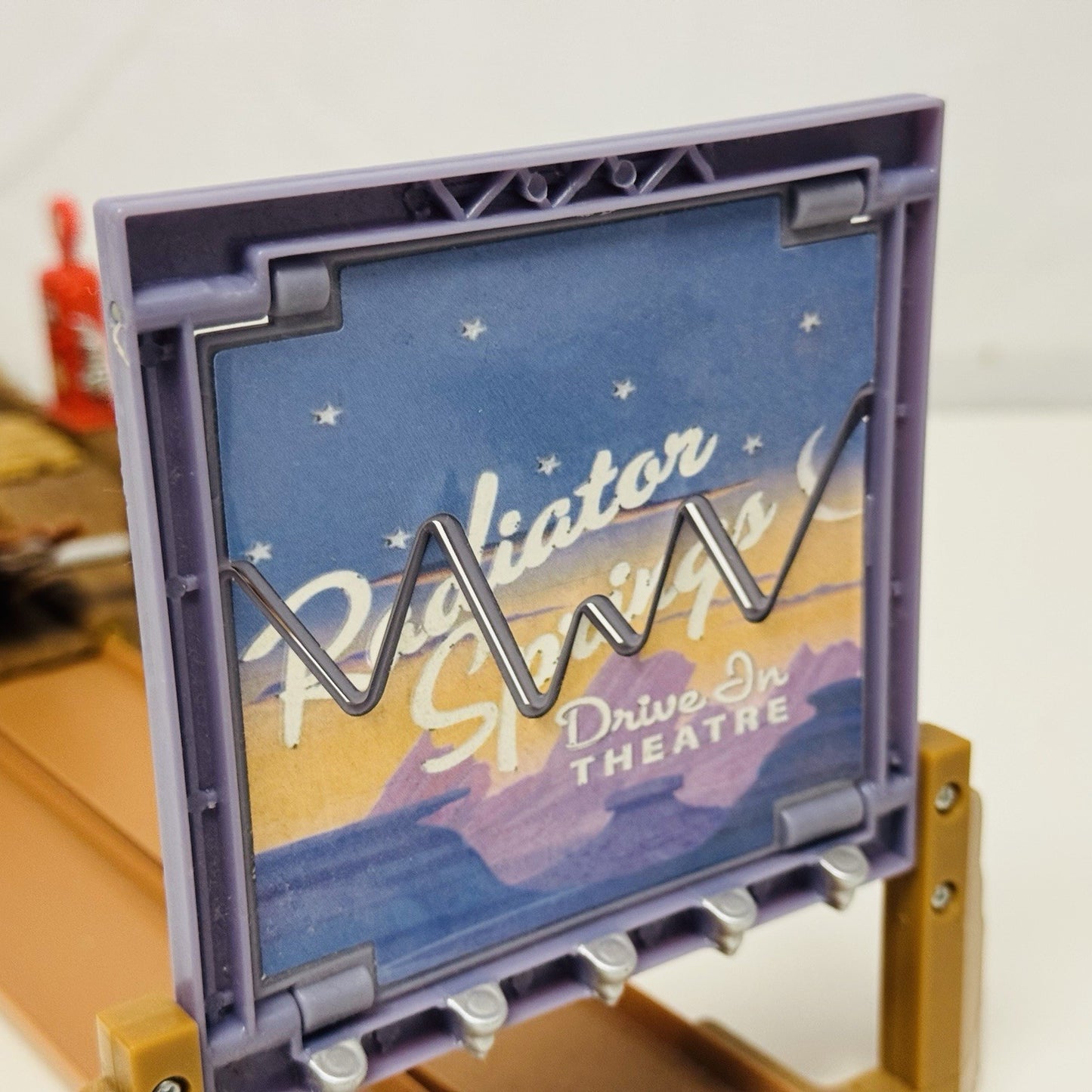 Disney Pixar Cars - Mini Adventures DRIVE-IN DRAGSTRIP THEATRE SCREEN 2008