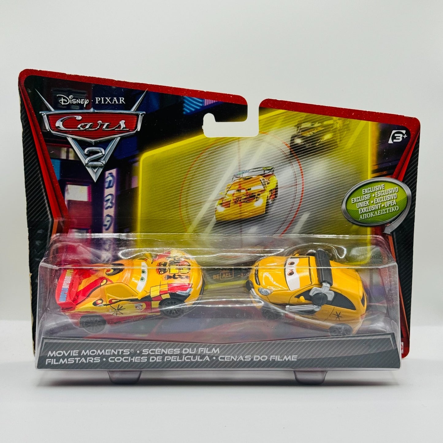 Disney Pixar Cars - MIGUEL CAMINO & PETRO CARTILINA CREW CHIEF - 1:55 Diecast