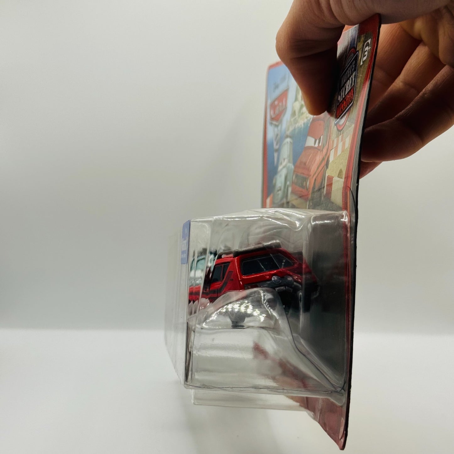 Disney Pixar Cars - PROFESSOR Z & TYLER GREMLIN Cars 2 2011 - 1:55 Diecast