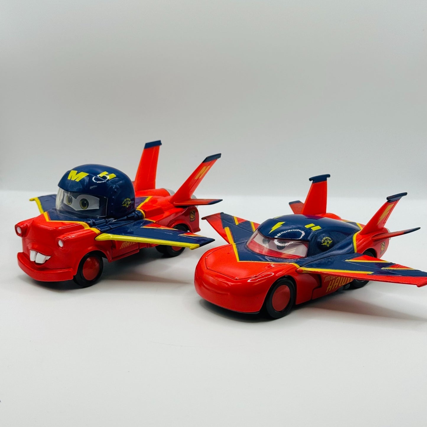 Disney Pixar Cars FALCON HAWK MATER MCQUEEN AIR MATER Disney Store 1:43 Diecast