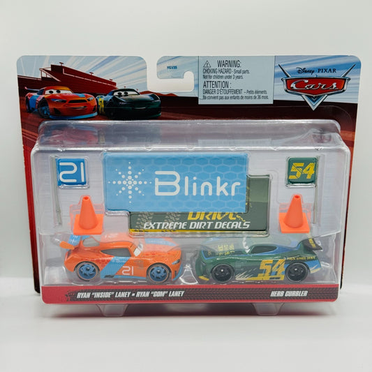 Disney Pixar Cars - ACCESSORY RYAN "INSIDE" LANEY & HERB CURBLER - 1:55 Diecast