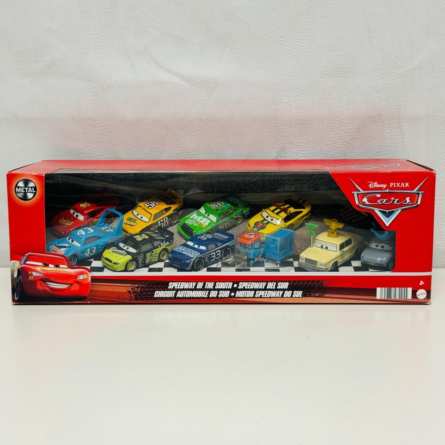Disney Pixar Cars - SPEEDWAY OF THE SOUTH 11-PK DIRKSON TRUNK FRESH 1:55 Diecast