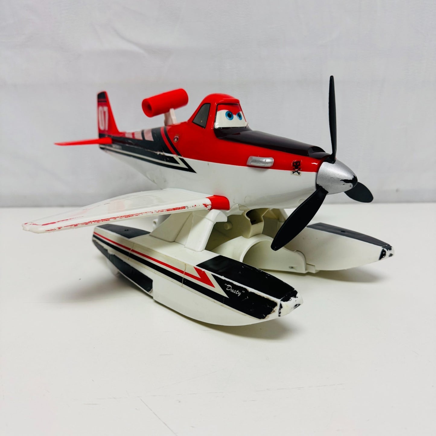 Disney Planes & Pixar Cars - LARGE FIRE BLASTIN' DUSTY Fire & Rescue NONWORKING*