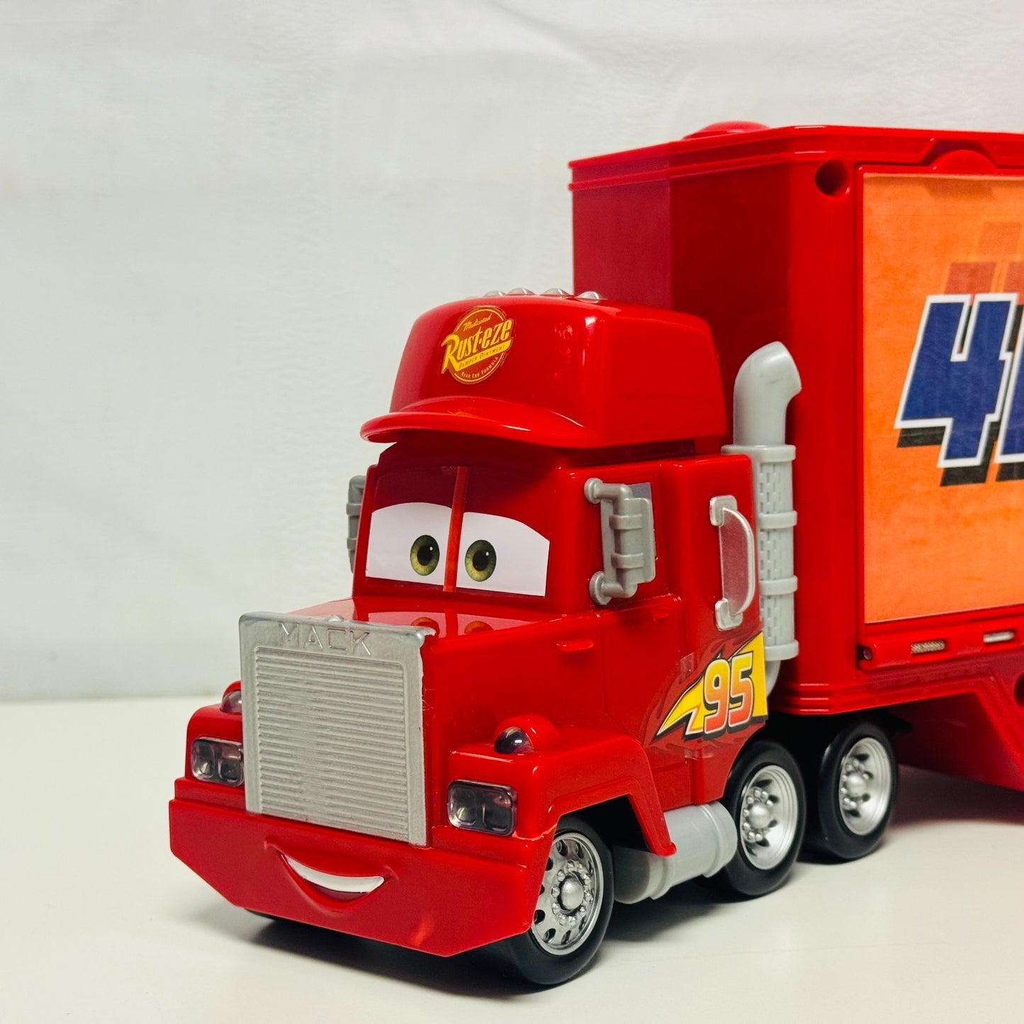 Disney Pixar Cars - TRACK TALKERS DINOCO 400 CHAT & HAUL MACK *CUSTOM* Lights Up