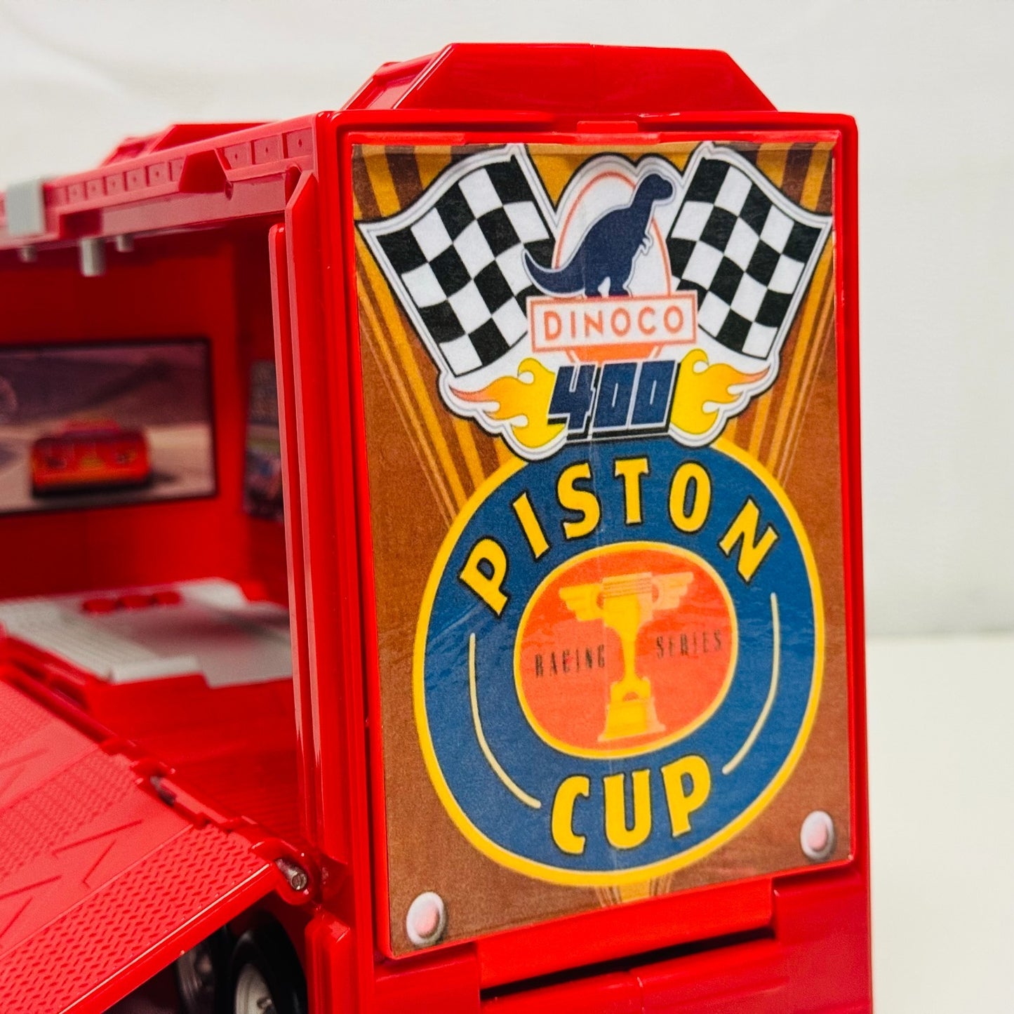 Disney Pixar Cars - TRACK TALKERS DINOCO 400 CHAT & HAUL MACK *CUSTOM* Lights Up
