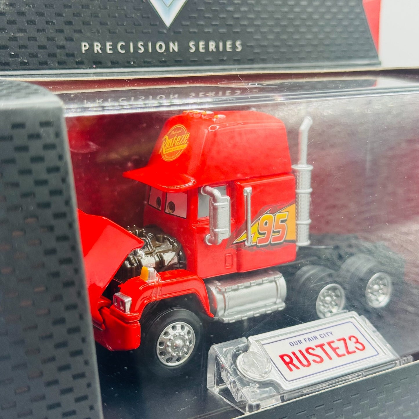 Disney Pixar Cars - PRECISION SERIES CARS 3 MACK OPENING HOOD - 1:55 Diecast
