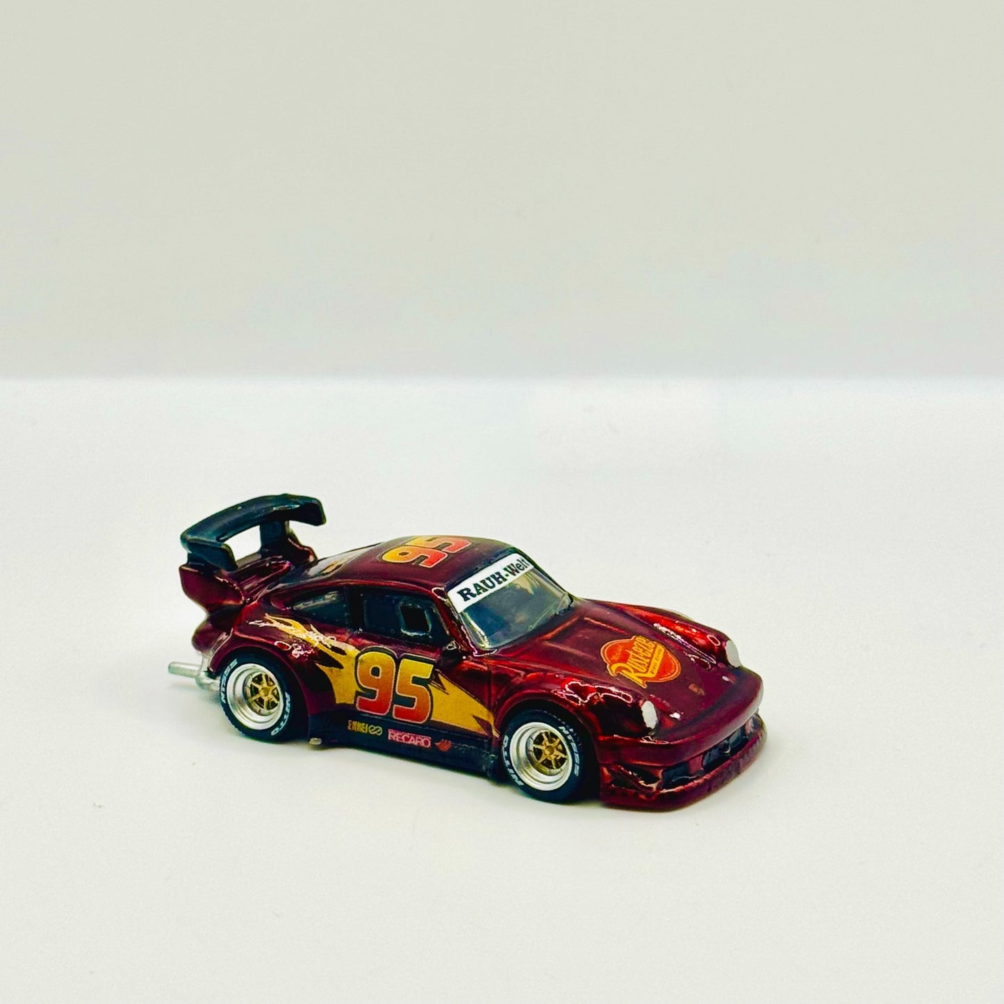 Hot Wheels Premium MCQUEEN RWB PORSCHE 930 DISNEY PIXAR CARS Custom 1:64 Diecast
