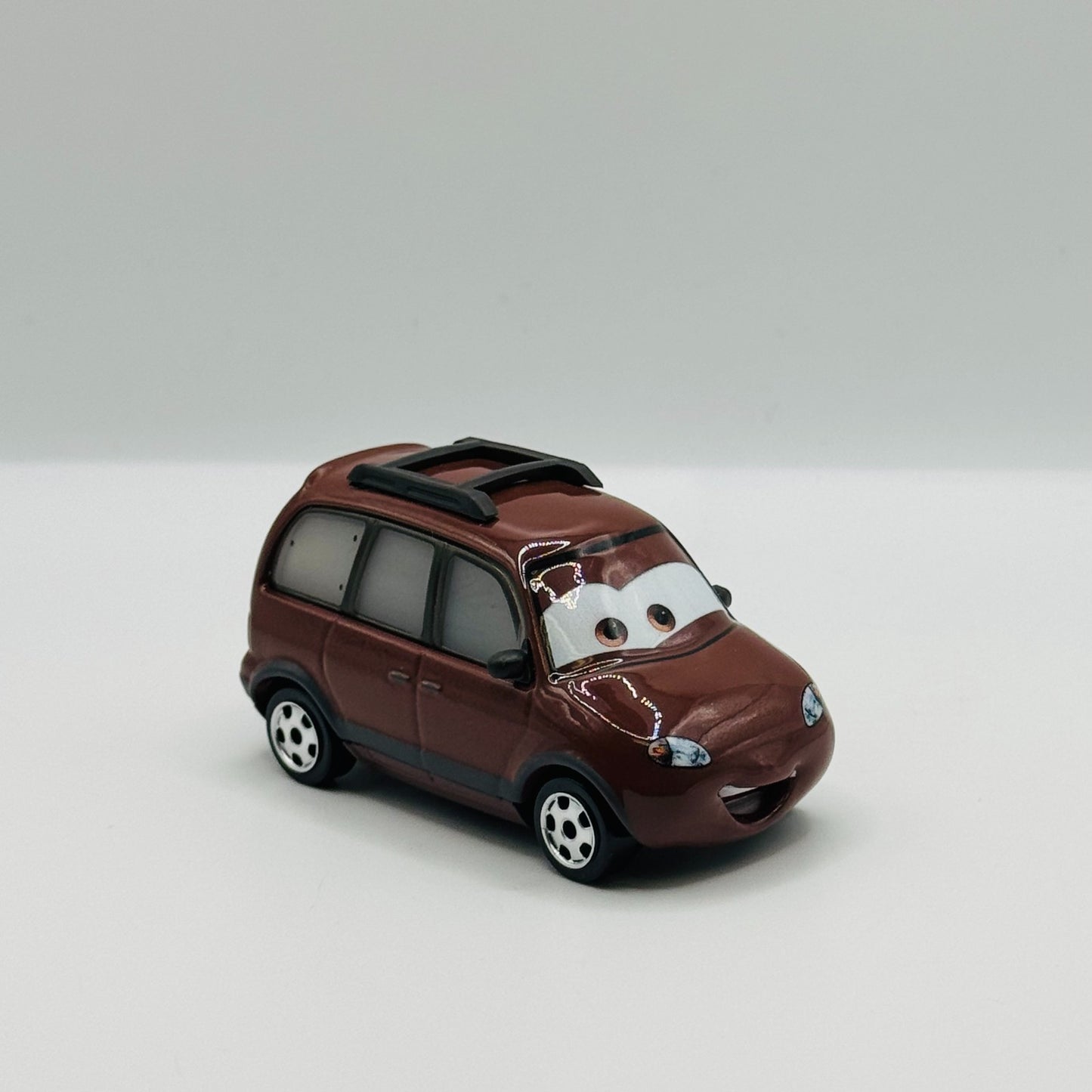 Disney Pixar Cars - KEITH KONE 2022 - 1:55 Diecast
