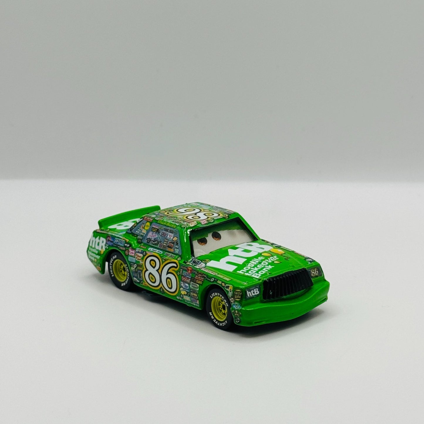 Disney Pixar Cars - LENTICULAR CHICK HICKS My Eyes Change 2010 - 1:55 Diecast