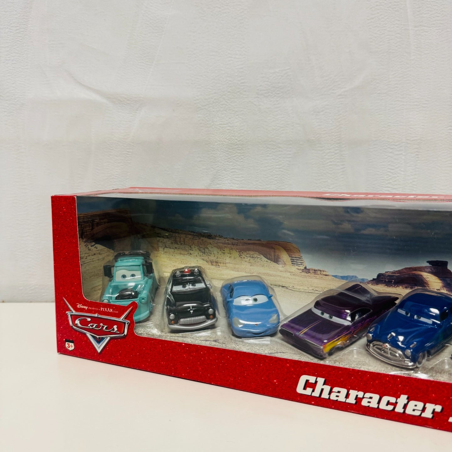 Disney Pixar Cars CHARACTER PACK ROLLIN BOWLIN MATER Desert Series 1:55 Diecast