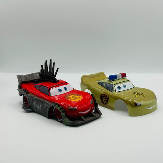 Disney Pixar Cars - ON THE ROAD RUMBLER MCQUEEN DEPUTY Disney Store 1:43 Diecast