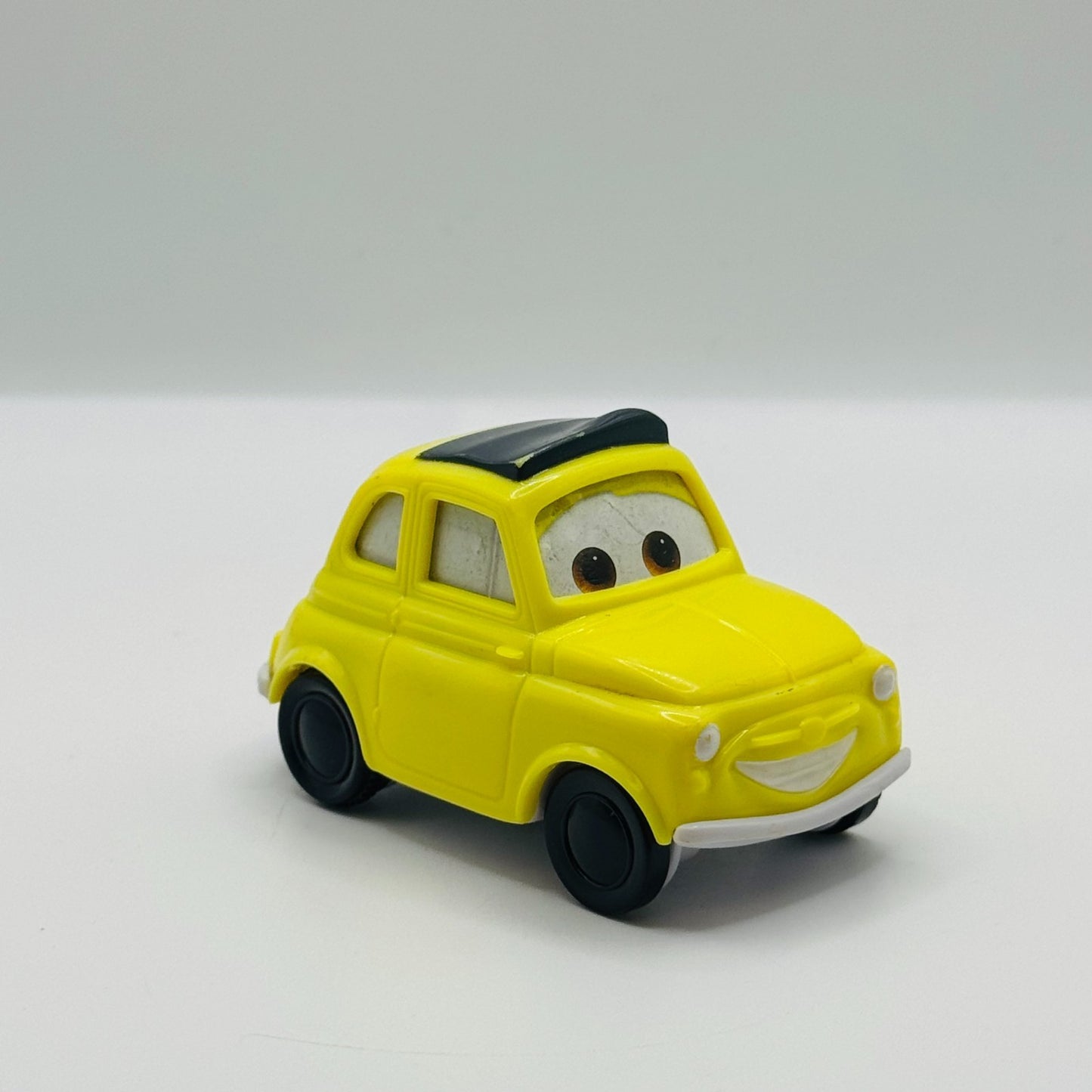 Disney Pixar Cars McDonalds Happy Meal Toys LUIGI V2 - 2006