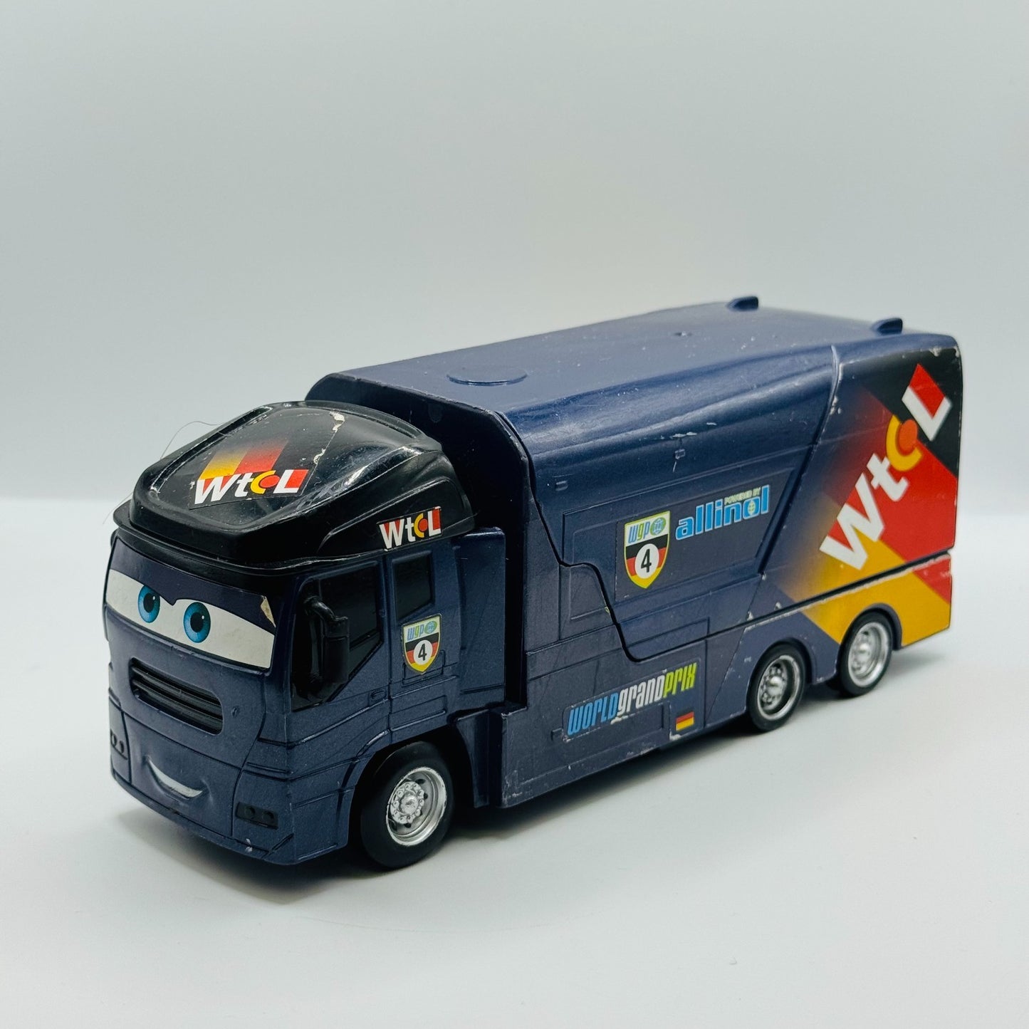 Disney Pixar Cars - JORG MAX SCHNELL HAULER Stunt Racers - 1:55 Scale
