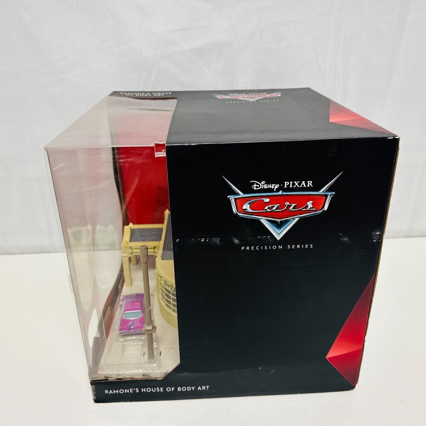 Disney Pixar Cars PRECISION SERIES RAMONE'S HOUSE OF BODY ART SHOP -1:55 Diecast