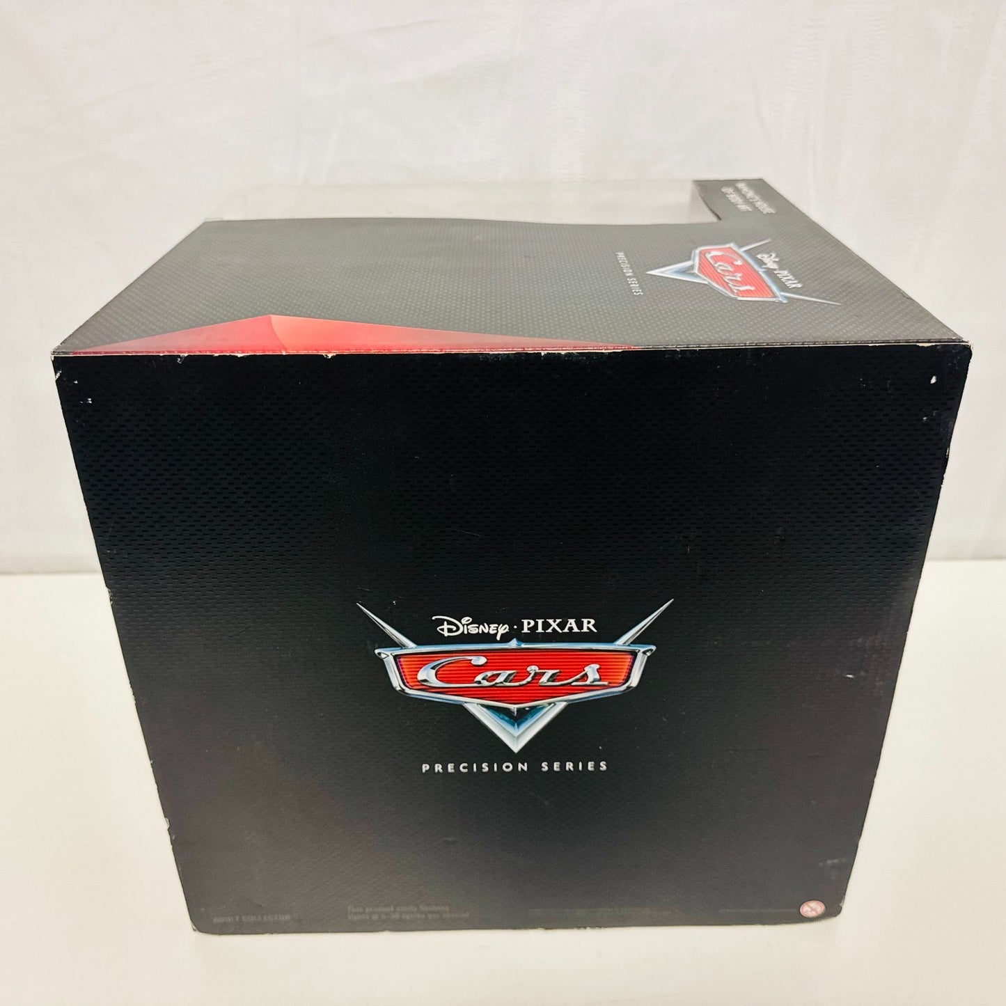 Disney Pixar Cars PRECISION SERIES RAMONE'S HOUSE OF BODY ART SHOP -1:55 Diecast