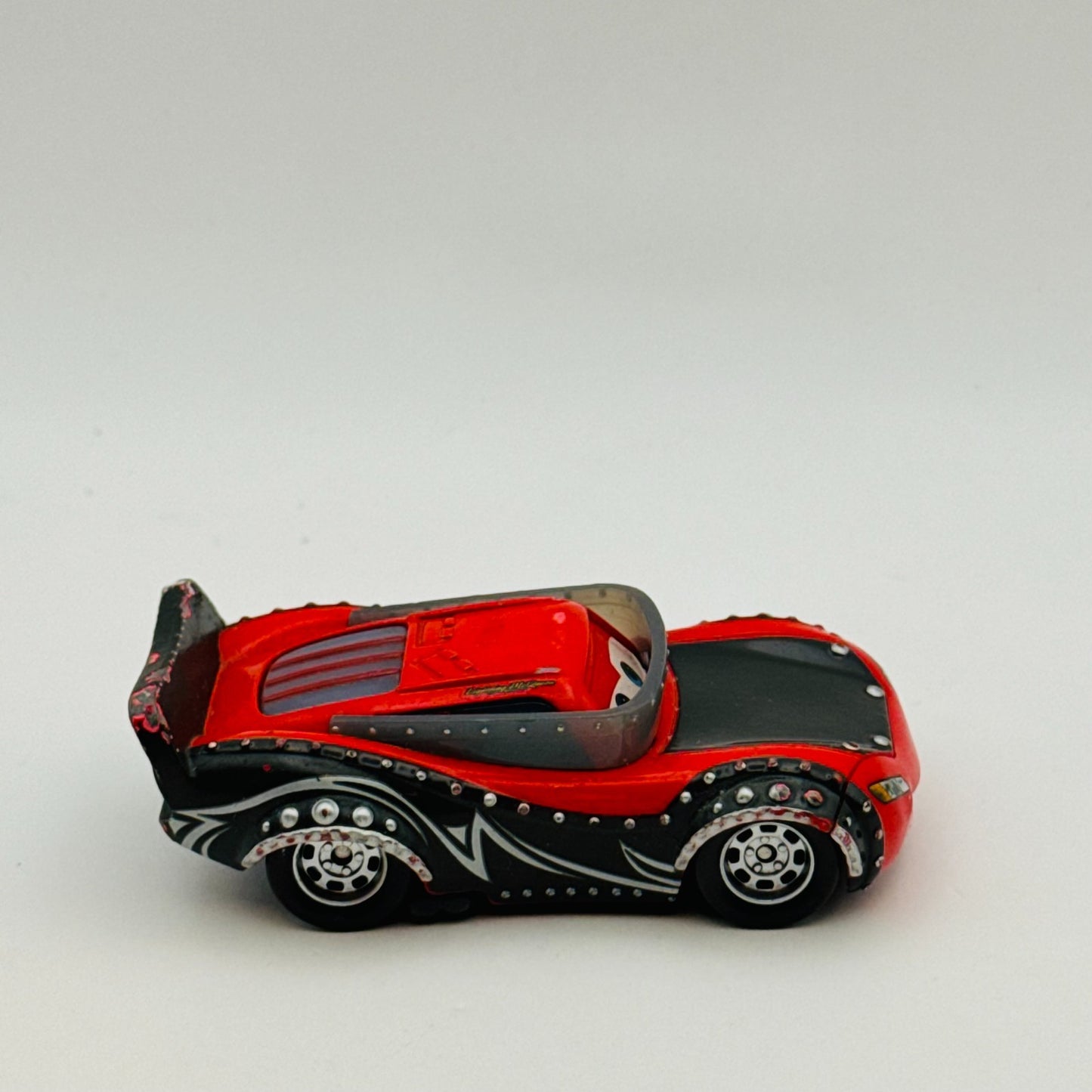 Disney Pixar Cars - HEAVY METAL MCQUEEN Pre-Production Prototype - 1:55 Diecast