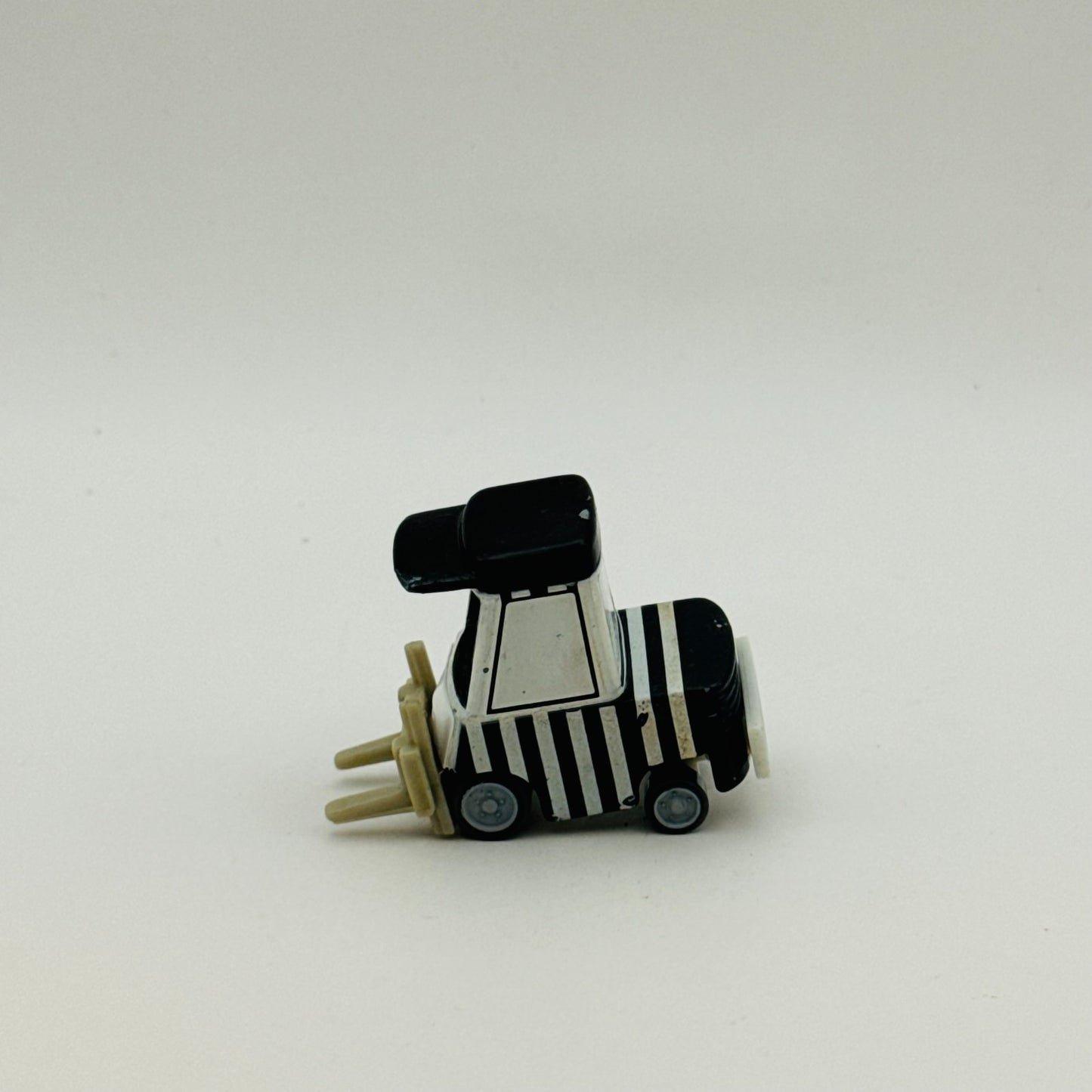 Disney Pixar Cars - REFEREE PITTY Pre-Production Prototype - 1:55 Diecast