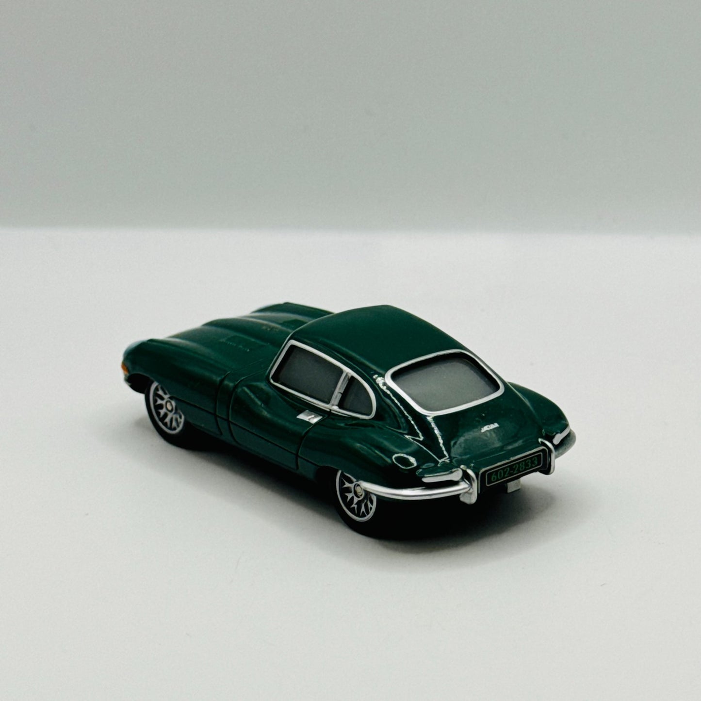 Disney Pixar Cars - DAVID HOBBSCAPP WITHOUT HEADSET Tokyo Race - 1:55 Diecast